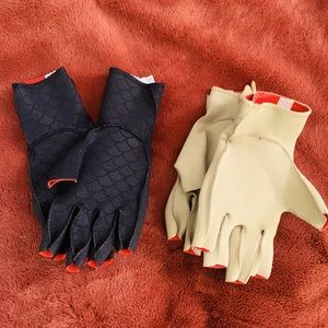 Thermoskin Day & Night Arthritis Gloves Kit